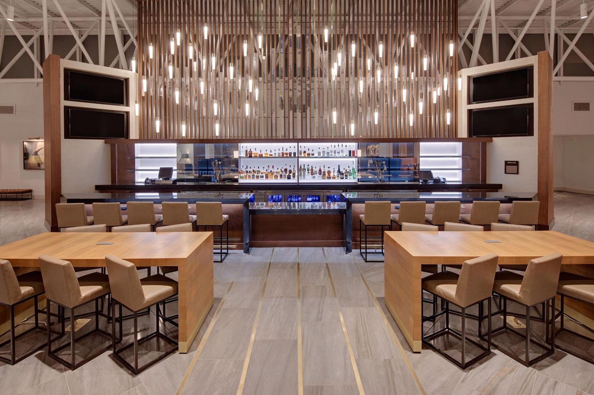 Nashville Airport Marriott Exterior photo