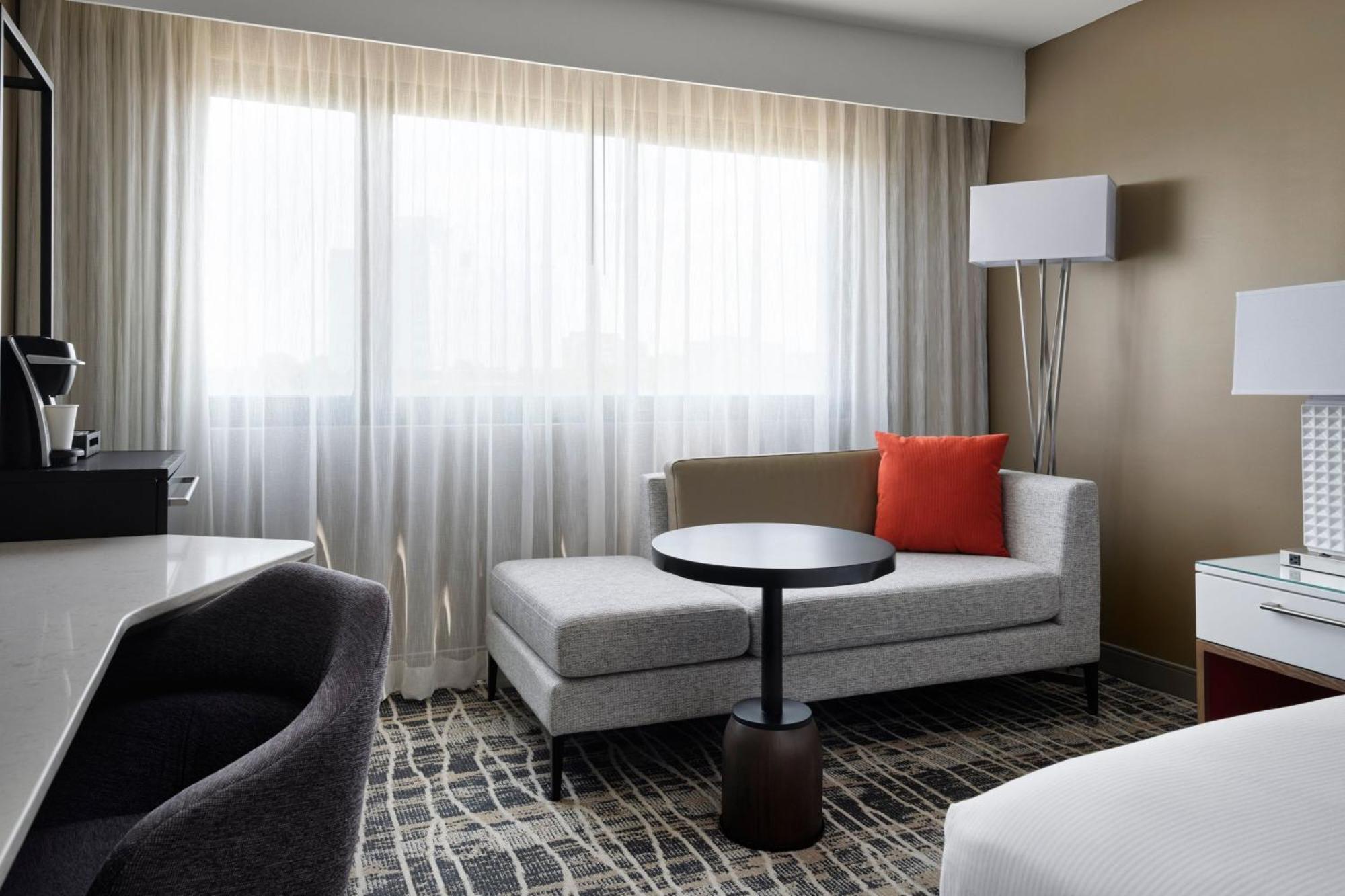 Nashville Airport Marriott Exterior photo