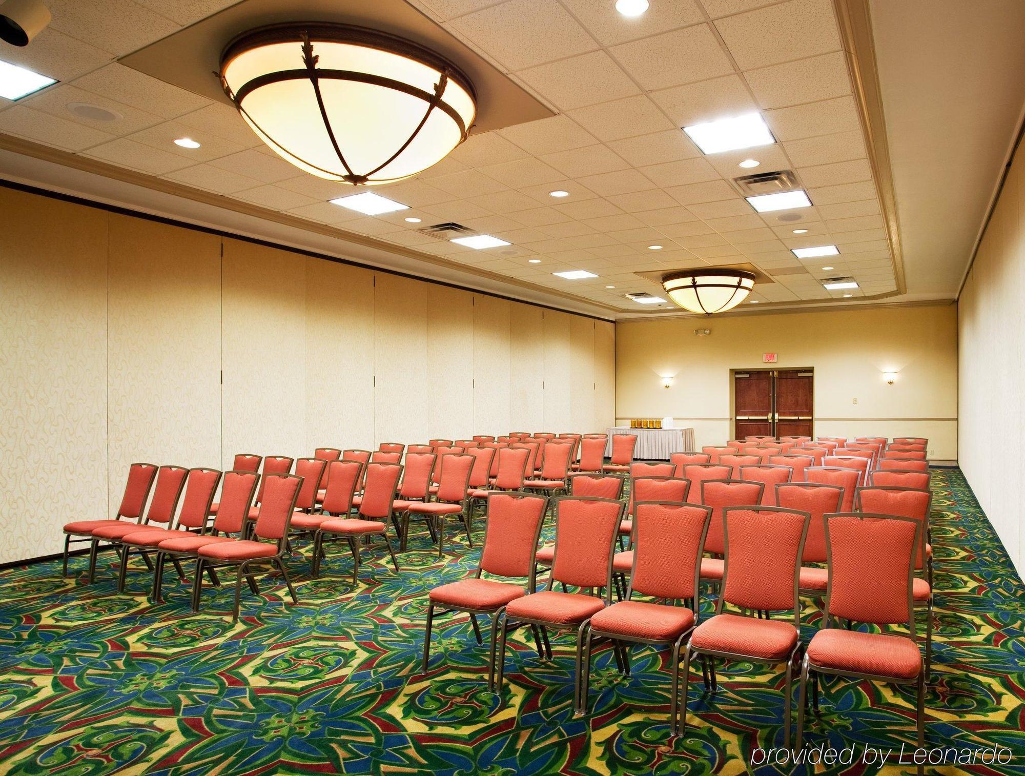 Nashville Airport Marriott Facilities photo