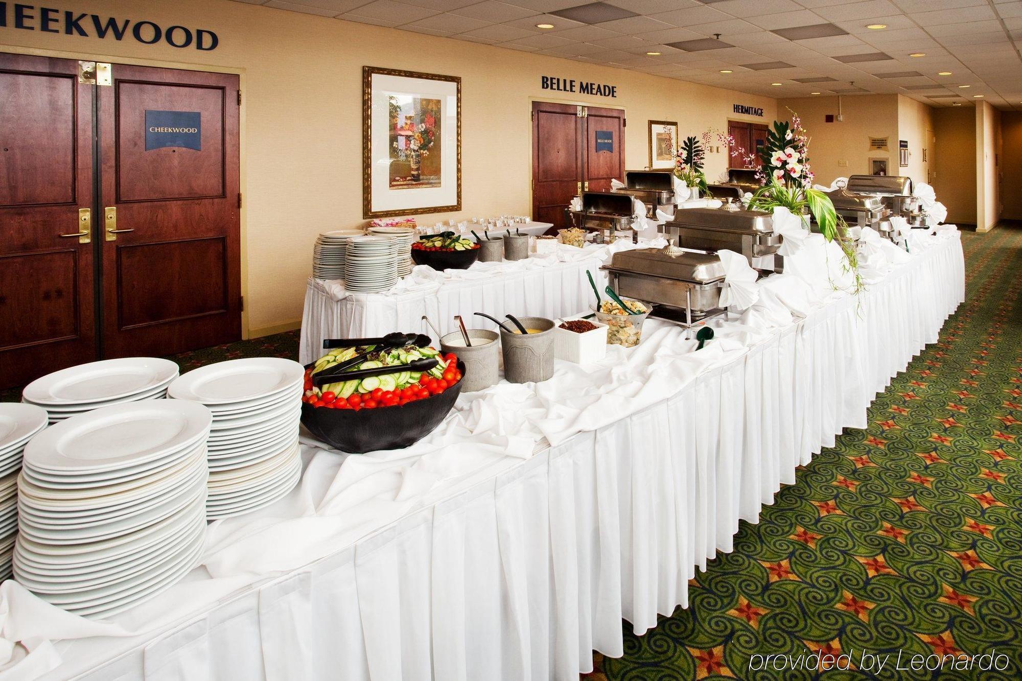 Nashville Airport Marriott Restaurant photo