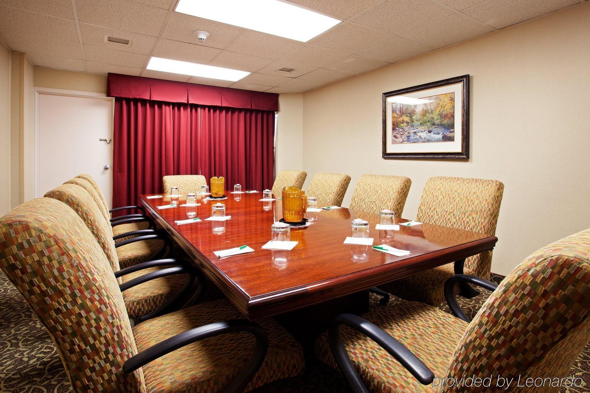 Nashville Airport Marriott Facilities photo