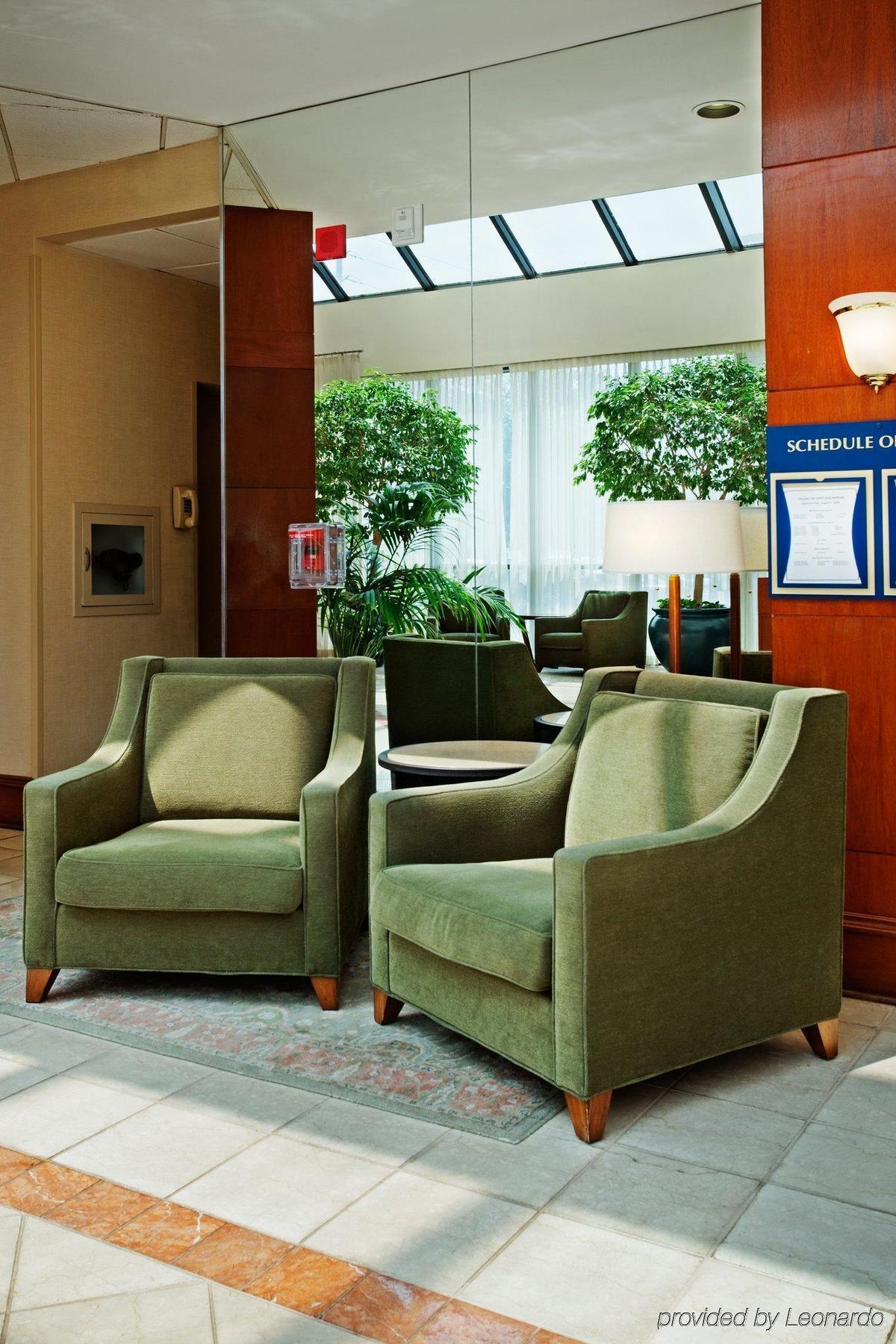 Nashville Airport Marriott Interior photo