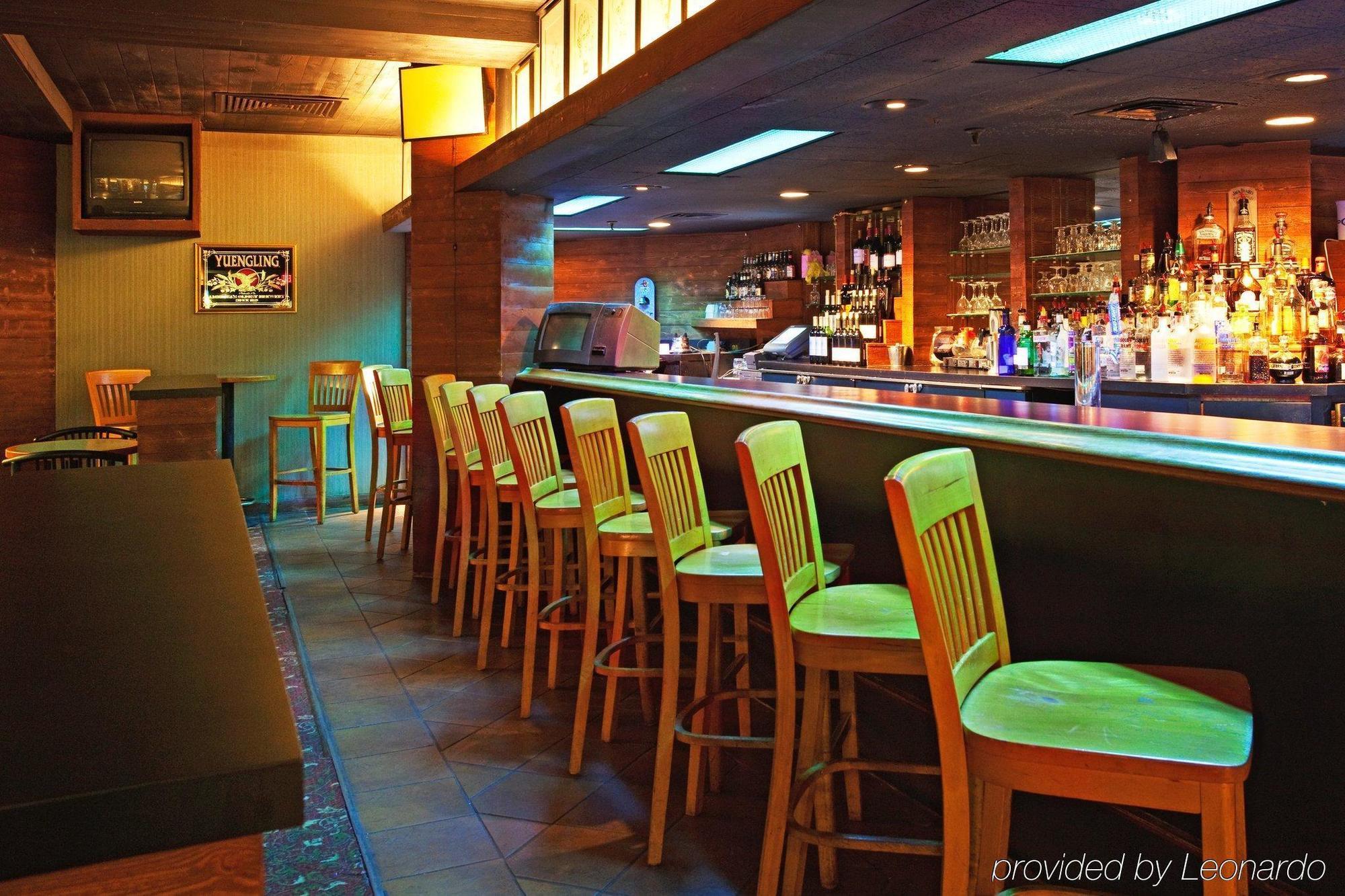 Nashville Airport Marriott Restaurant photo