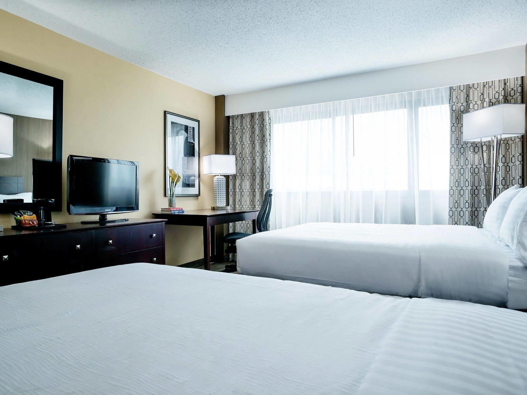 Nashville Airport Marriott Exterior photo